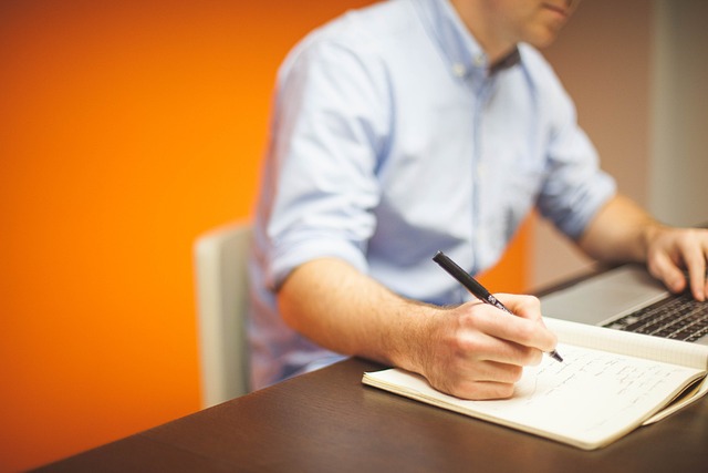 De dynamische wereld van een marketingconsultant: strategieën, successen en struikelblokken